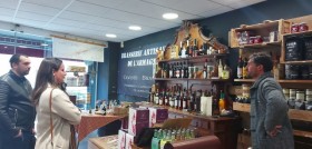 Commerces et services