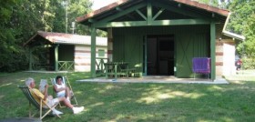 Campings et Aires de Camping Cars