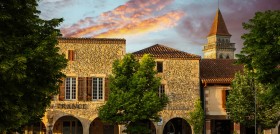 Bastides et vieilles pierres